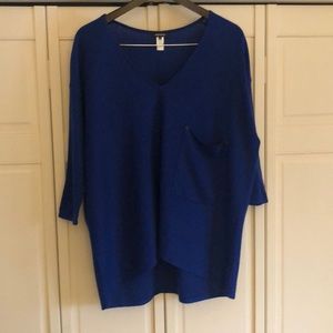 Kerisma light weight wool sweater